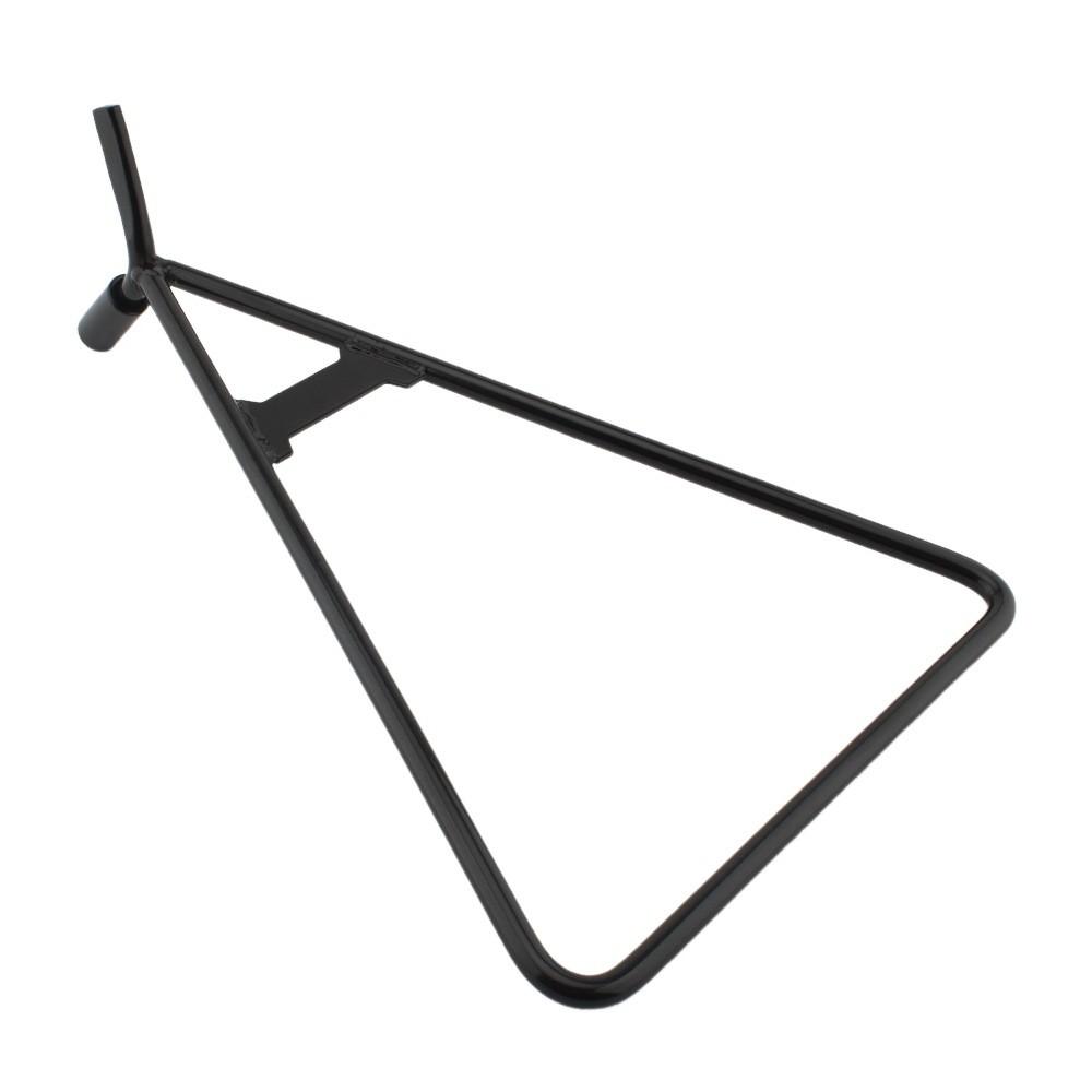 

Черная сверхпрочная треугольная подставка-опора, оптимизированная для задач технического обслуживания внедорожных мотоциклов