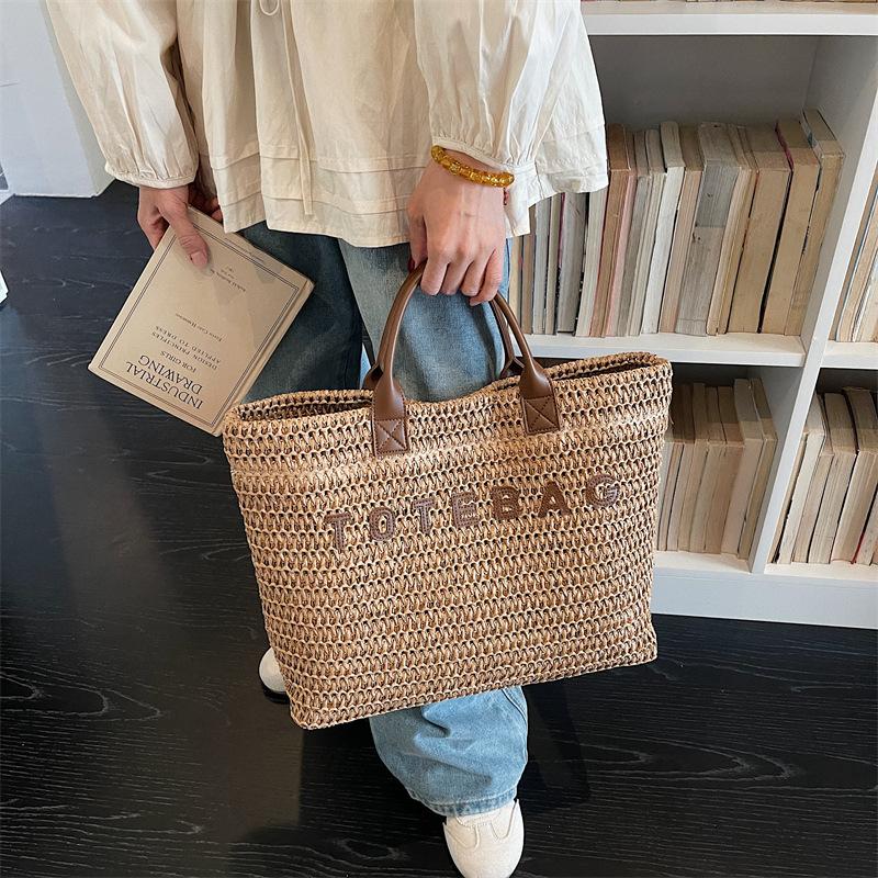 Casual straw woven tote bag for women, 2026 new letter handbag, simple large capacity vacation beach woven bag