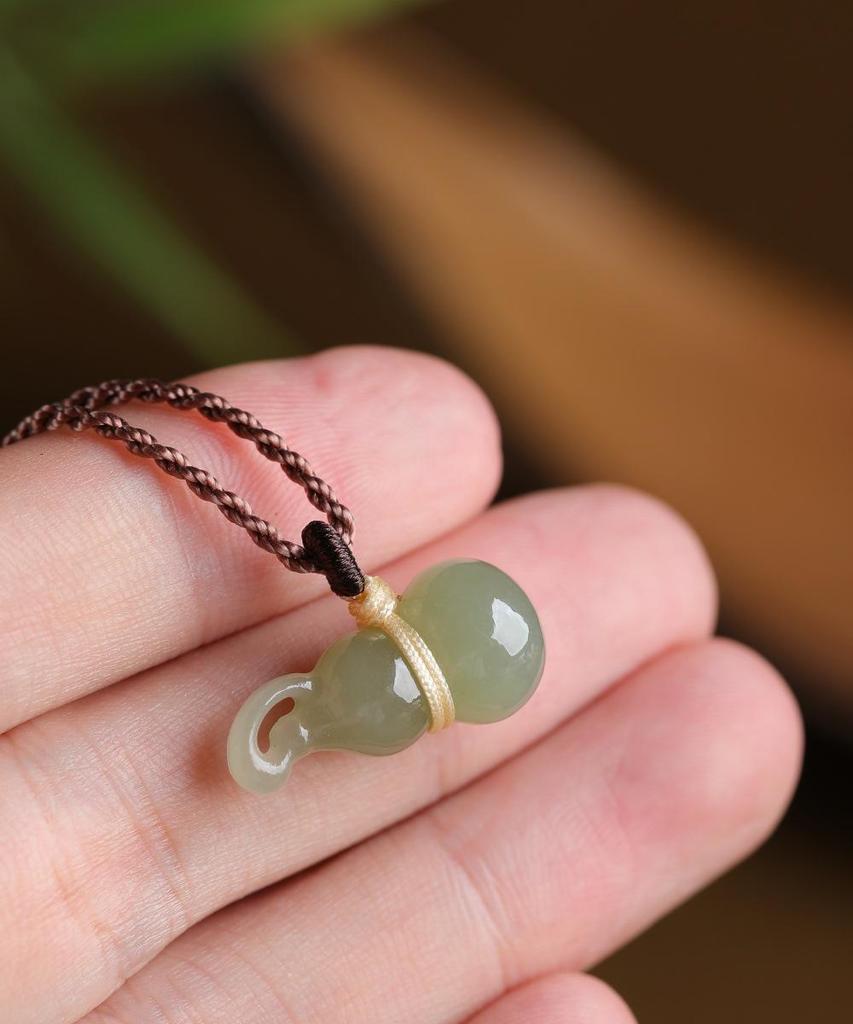 Pendentif Amulette Gourde en Jade Hetian Glace Claire pour Couples