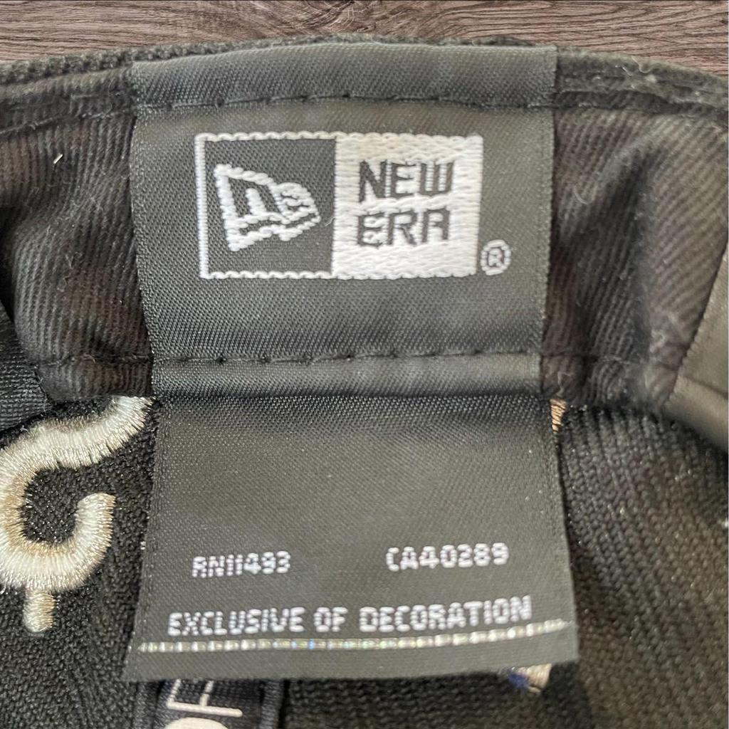 Used supreme cap black 20ss