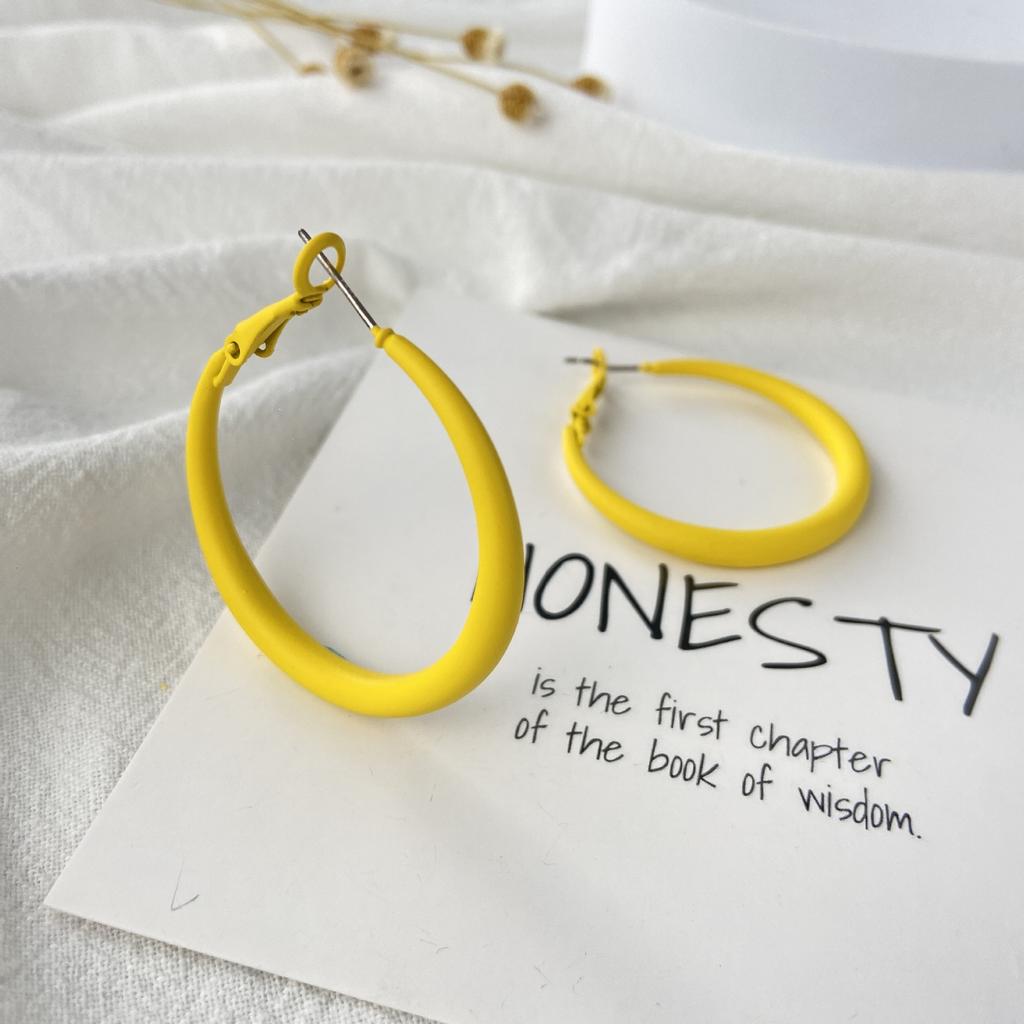 Trendy Big Round Circle Dangle Earrings for Women Exaggerate Punk Loops Red Geometry Simple Hoop Earrings Zircon Party Gift