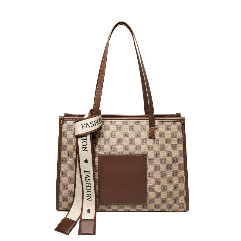 Mrs. Qiao Bag 2025 New Women's Tote Bag Large Capacity Ladies Autumn Winter Commuting High-end Single Shoulder Bag