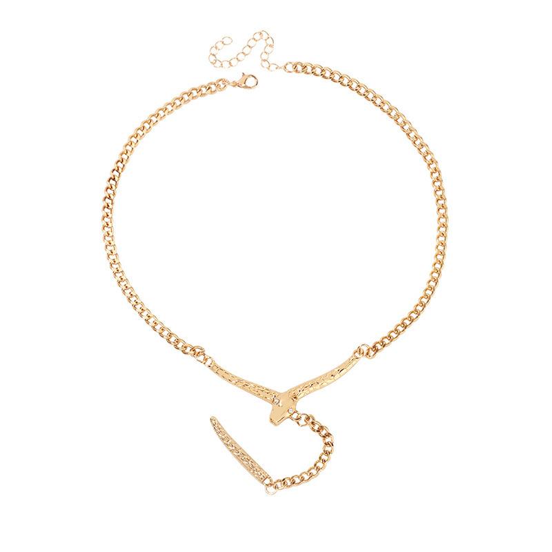 

New Accessory Snake Shaped Tassel Necklace, Fashionable and Versatile, Creative Design, Niche Collarbone Chain 44CM золотой