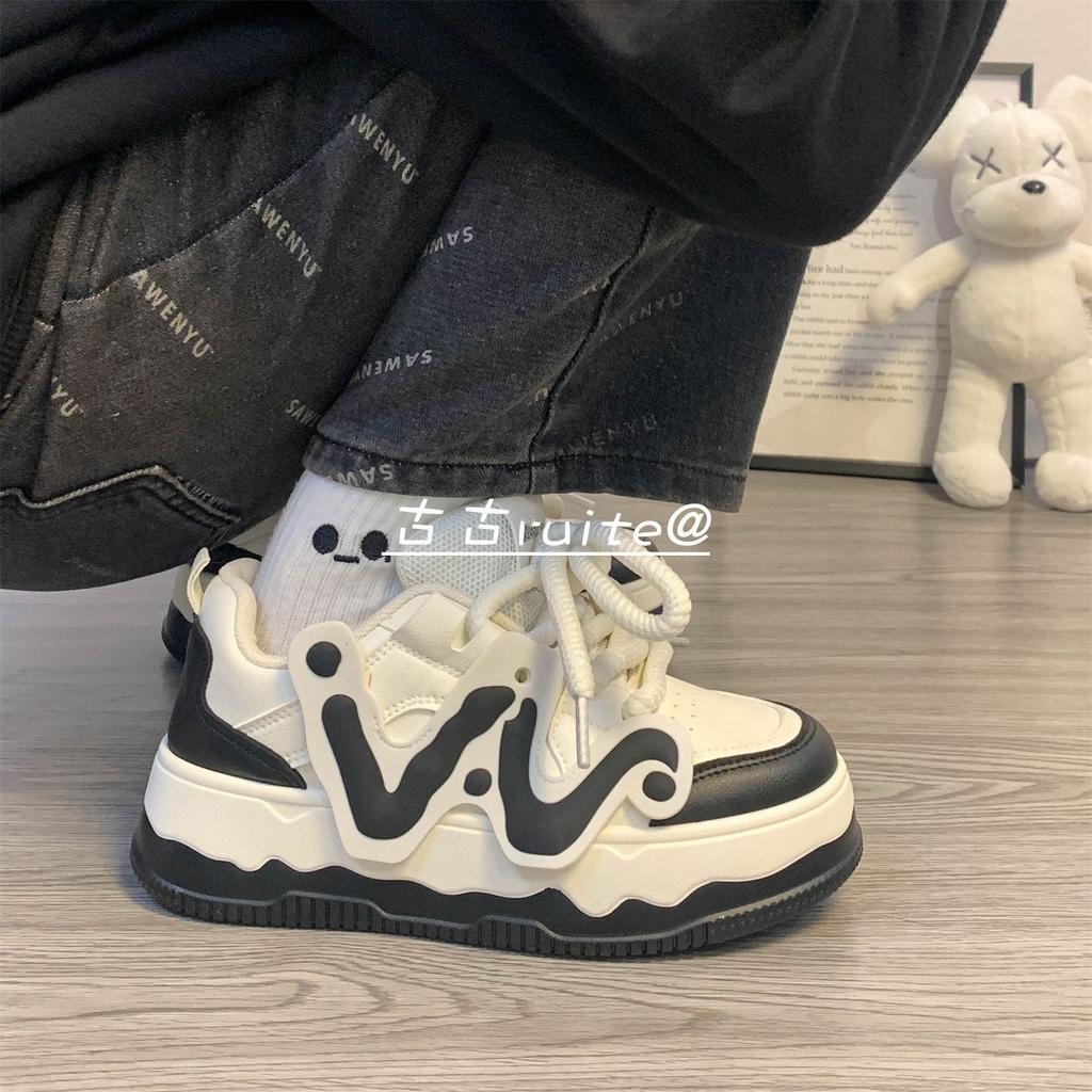 Dopamine platform white shoes women's 2025 autumn and winter new versatile casual shoes American trend design board shoes