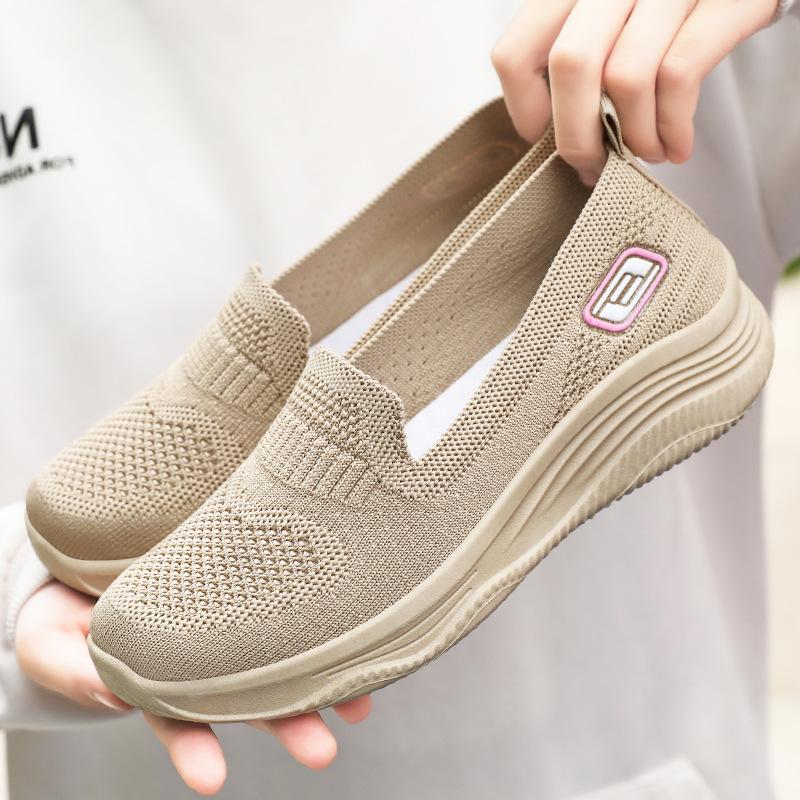 Кроссовки-лоферы для женщин. Кроссовки без шнуровки. Нескользящая прогулочная обувь — фото 6