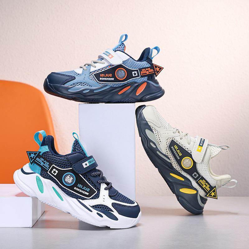 Sommer-Sportschuhe für Jungen: Weiche Sohle, Rutschfest, Atmungsaktives Mesh, Laufschuhe für mittelgroße und große Kinder