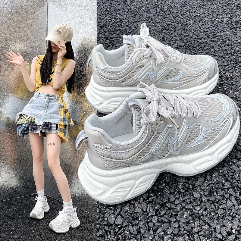 Thin dad shoes for women 2025 summer new versatile thick-soled breathable mesh lightweight casual sports shoes tide