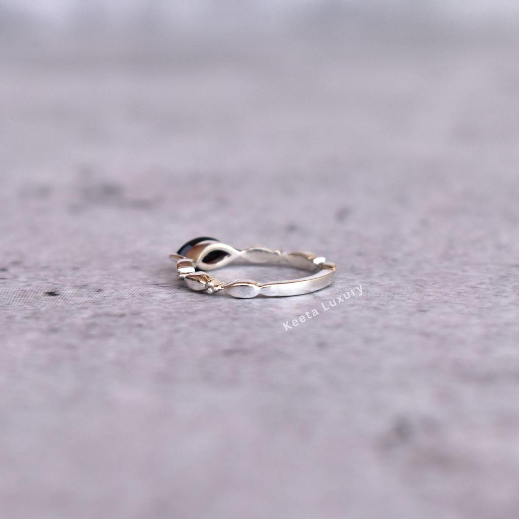 Genuine Black Onyx Ring Onyx Marquise Shaped Dainty Ring for Women Everyday Jewelry Sterling Silver Black Stone Ring Bridesmaid Gifts