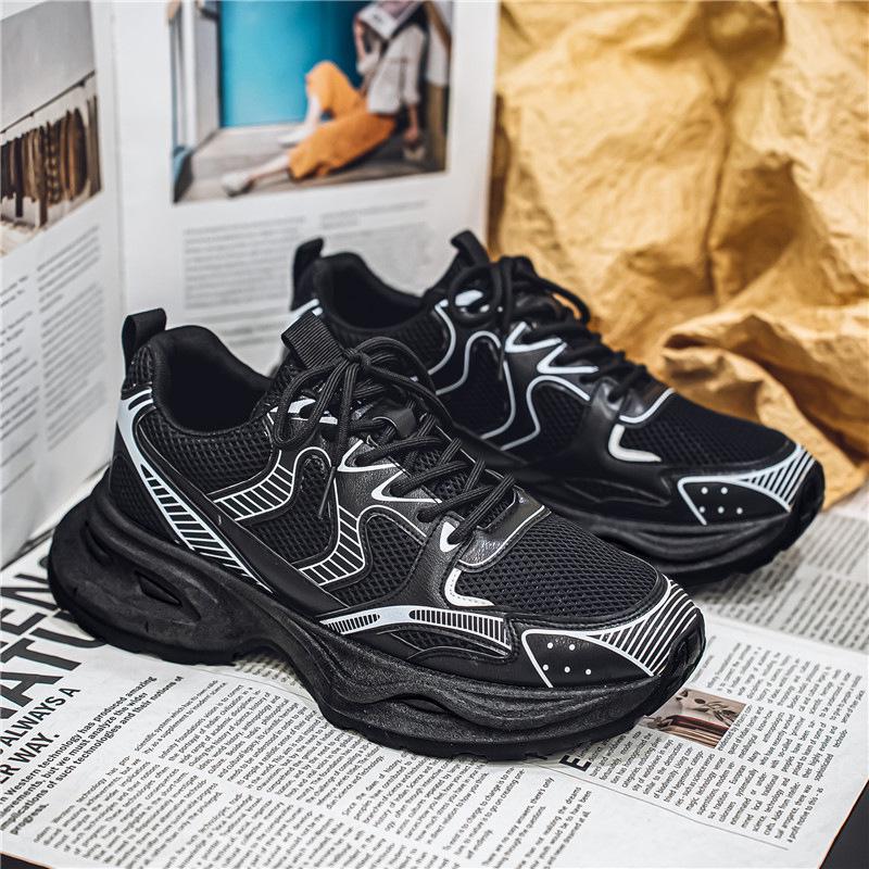Men's Summer Mesh Breathable Sneakers, Thick Sole, Height-Enhancing, Retro White Casual Running Shoes.