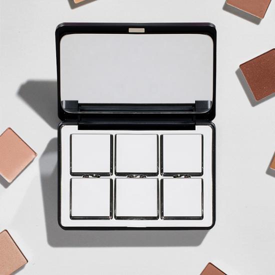 

Touk One от Genuine Magnetic Palette