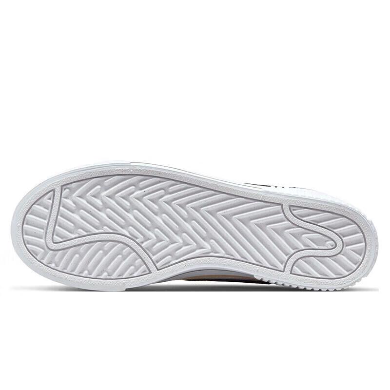 Nike Women's Court Legacy Low-Top Sneakers