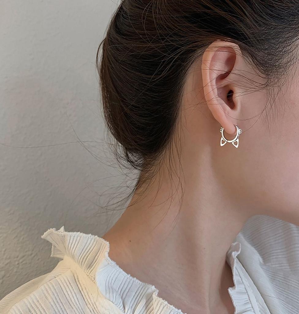 Exquisite Copper Girls Korean Party Cat's Paw Earring Ear Buckle Fashion Jewelry Cat Stud Earring