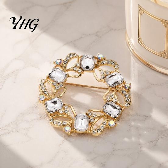 Decorative Badge Pin Women Rhinestone Hollow Wreath Brooch, Dainty Elegant Shirt Pin, Sweater Cardigan Coat Dress Jewelry Accessories Round