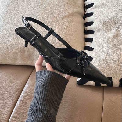 Sandales d'été à bout pointu pour femmes style rétro mode nœud papillon dames robe d'extérieur talon bas gladiateur sandales