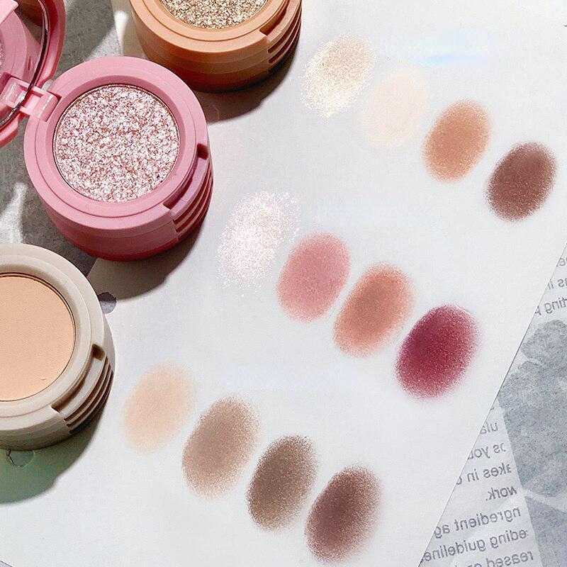 4 In 1 Matte Highlighter Blush Palette Pearly Blush Shiny Silkworm Lidschatten Shimme Brighten Face Contour Powder Makeup Palette ZH