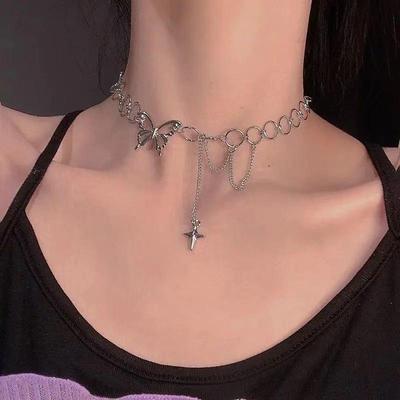2022 Trendy Butterfly Choker Necklace: Women's Unique Cold Style Clavicle Chain