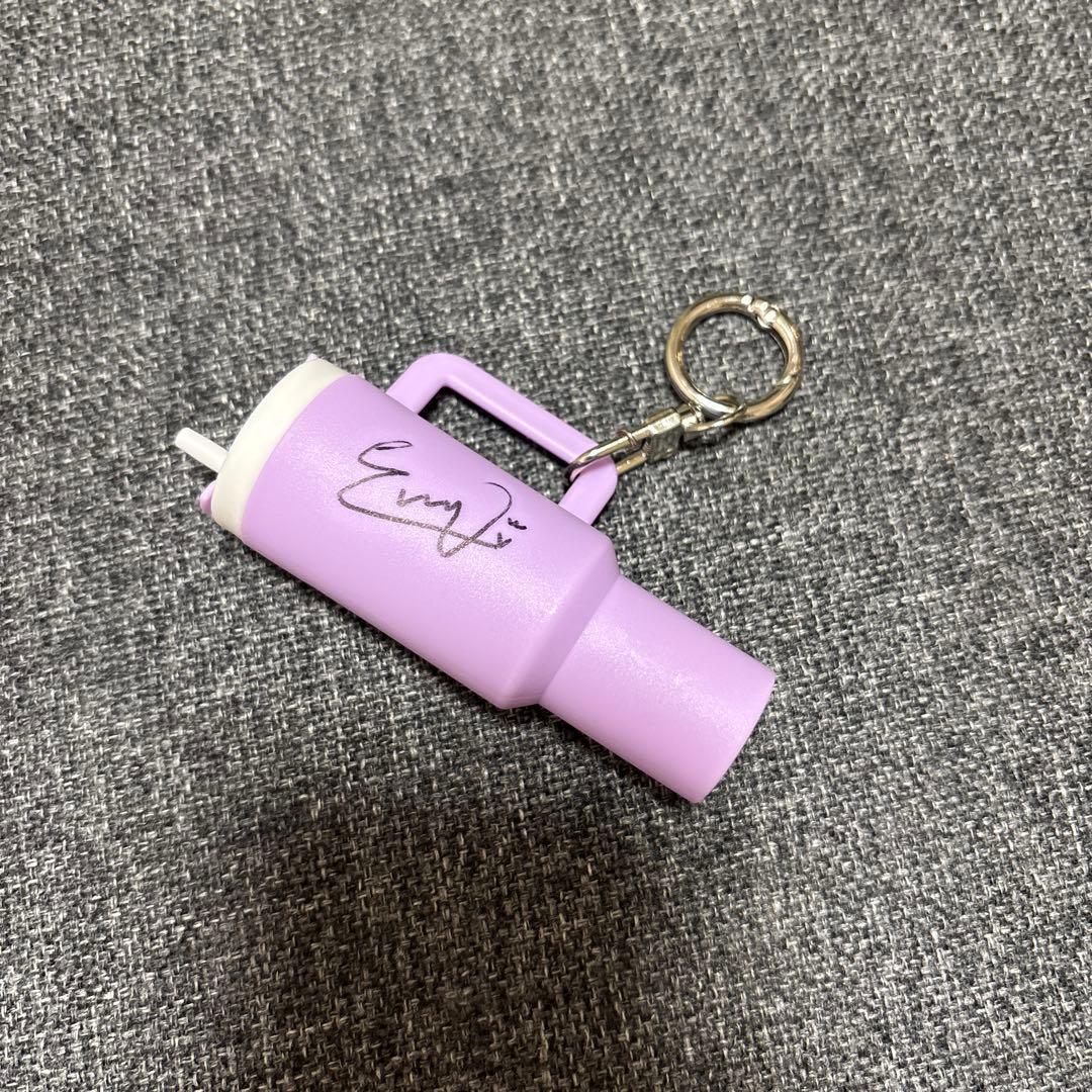 

[USED] ASTRO Cha Eun-woo autographed keychain