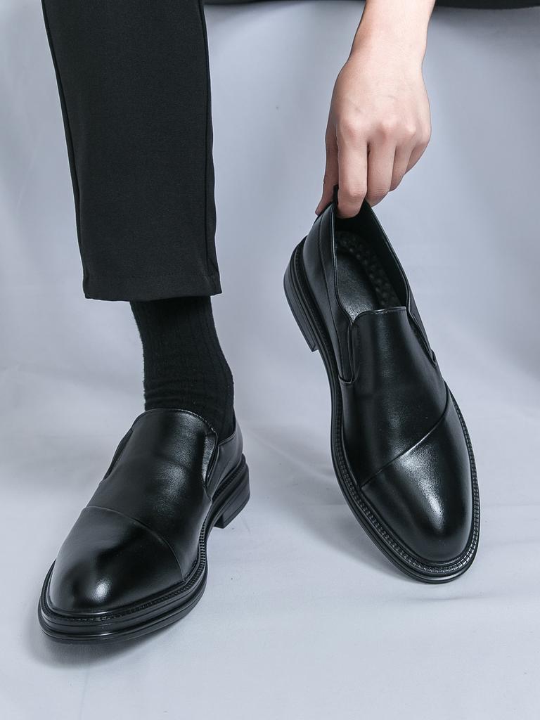 Slipper mit spitzer Zehenpartie Stilvolle Herren-Freizeitlederschuhe Handgefertigte Business-Schuhe Bequeme Herren-Fahrschuhe Herren-Mokassins