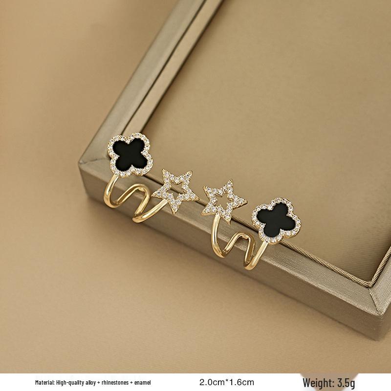French Retro Pearl Plaid Earrings: Luxury Korean Studs for Women