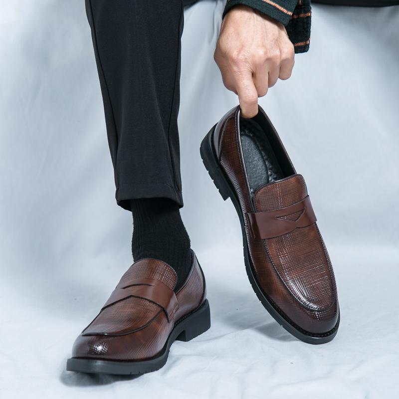 American Retro Men Loafers Slip-on Casual Comfortable Brand Leather Shoes Business Office Gentleman Dress Shoes Men Size 38-48