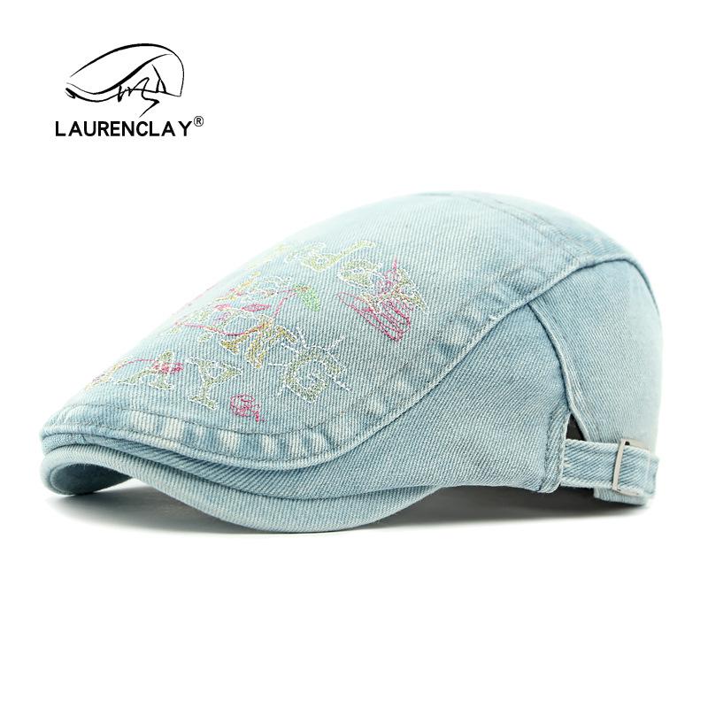 

Персонализированная вышивка выстиранный алфавит ковбойский берет женский британия ретро авангардная шляпа повседневная шляпа художника кепка с козырьком тренд Adjustable светло-синий