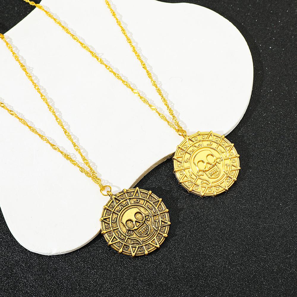 Pirates of the Caribbean Jack Sparrow Aztec Skeleton Skull Heads Coin Medallion Pendant Vintage Jewelry Necklace for