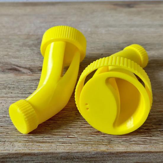 Universal Can Cap Spout with Vent Indoor Outdoor Garden Plants Watering Bottle Lid Mount Extendable Nozzle Adapter