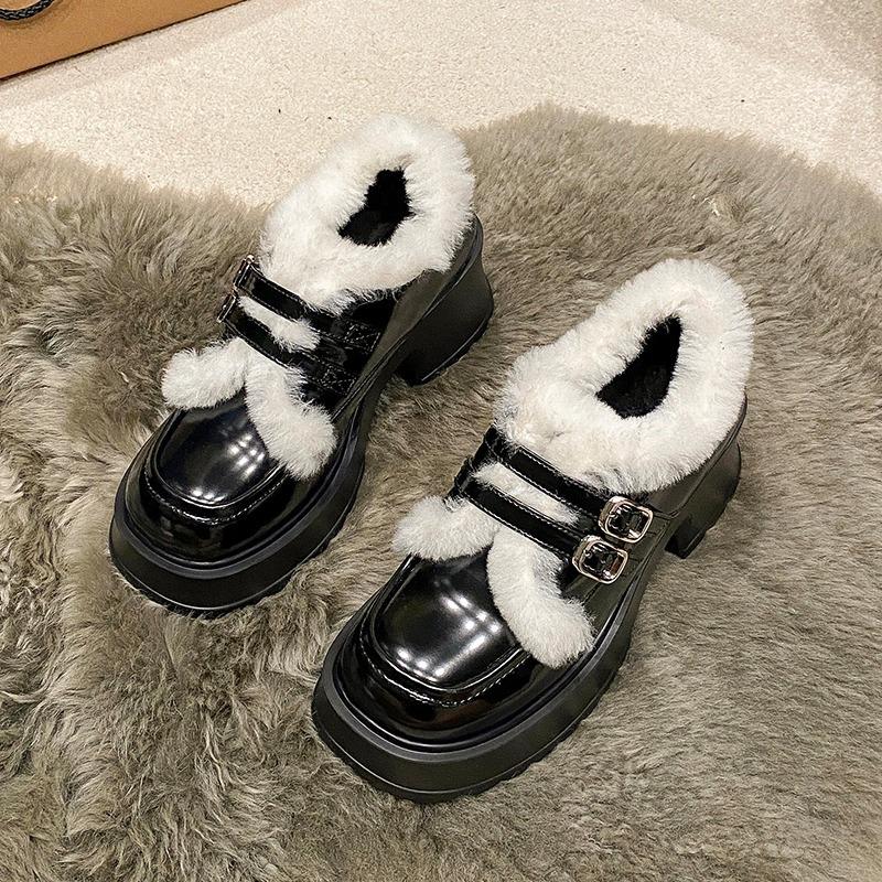 Thick-soled velvet snow boots new good-looking velvet versatile huge comfortable retro women's cotton shoes