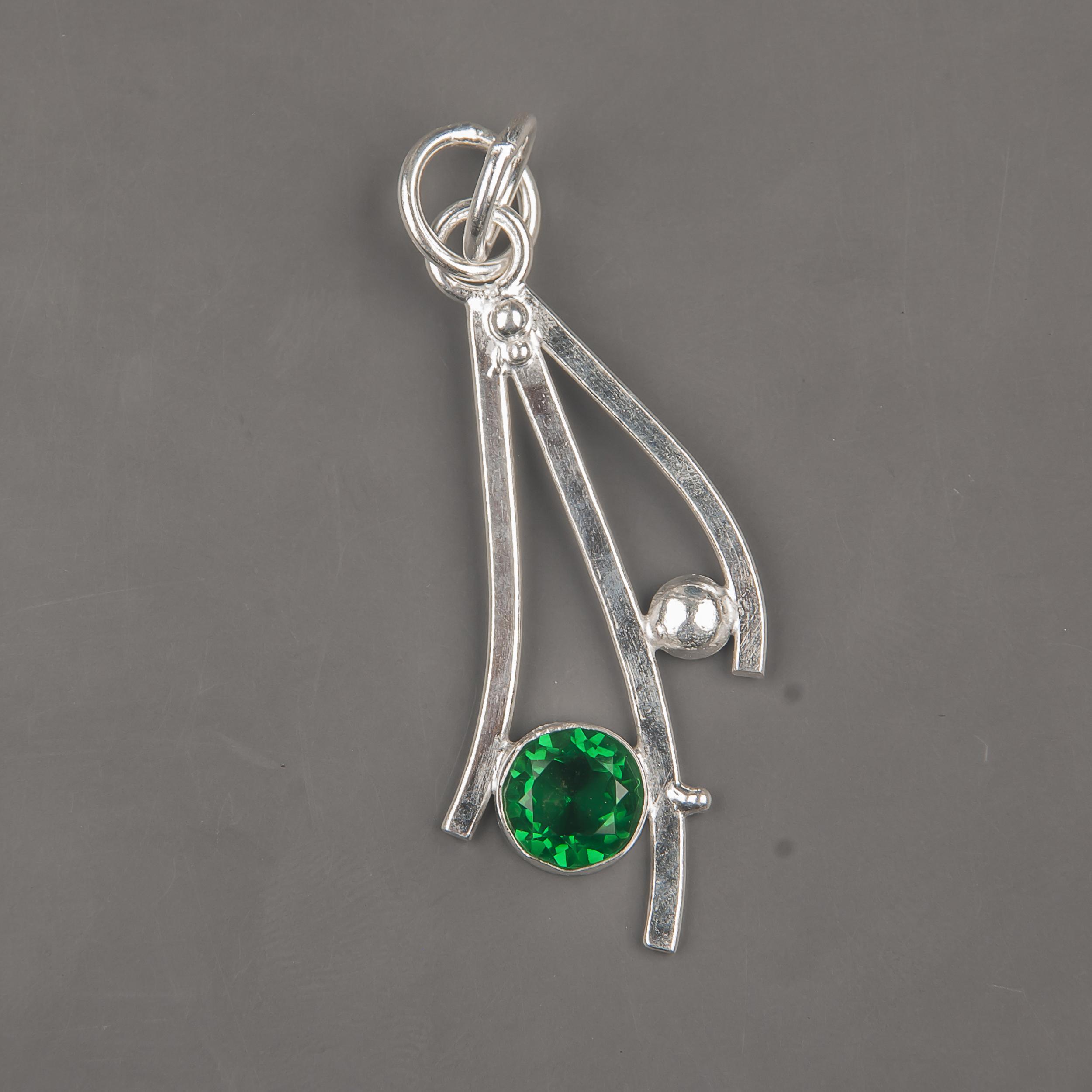 

Lovely Green Emerald Handmade Boho Jewelry, Attractive Pendant For Gift, 925 Sterling Silver Pendant For Wedding Gift 1.73 Inches зелений