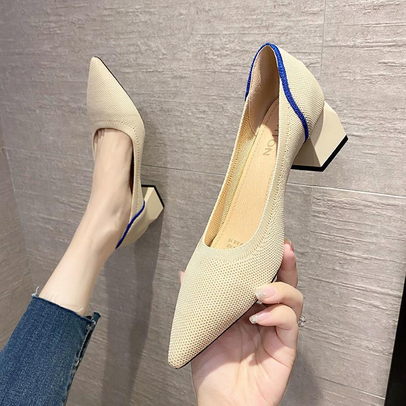 Woman Footwear Black Shoes for Women Mesh Breathable Pointed Toe Slip On Urban Cotton Cheap Casual Trends 2024 Light New Arrival