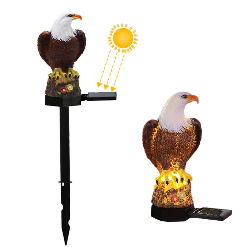 Solar Eagle Resin Statue Outdoor Garden Stake Lights Bald Eagle Sculpture Animal Stump Lamp for Lawn Pathway Decoration