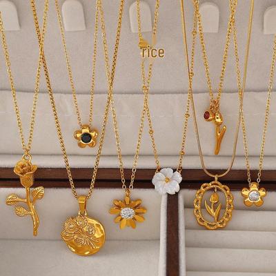18K Gold Plated 3D Rose Pendant Necklace - Light Luxury Women's Jewelry Gift