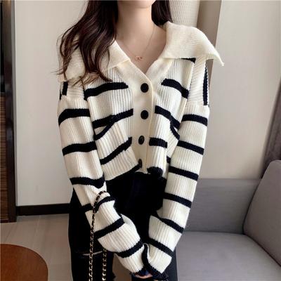 Autumn and Winter 2025 New Striped Women's Chic Cardigan College Style Knitted Sweater Jacket