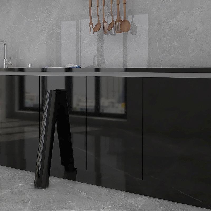 

Утолщенные наклейки на шкаф. Водонепроницаемые и маслостойкие наклейки для кухни. Устойчивые к высоким температурам самоклеящиеся наклейки для ремонта дверей шкафа. 2m×61cm чёрный