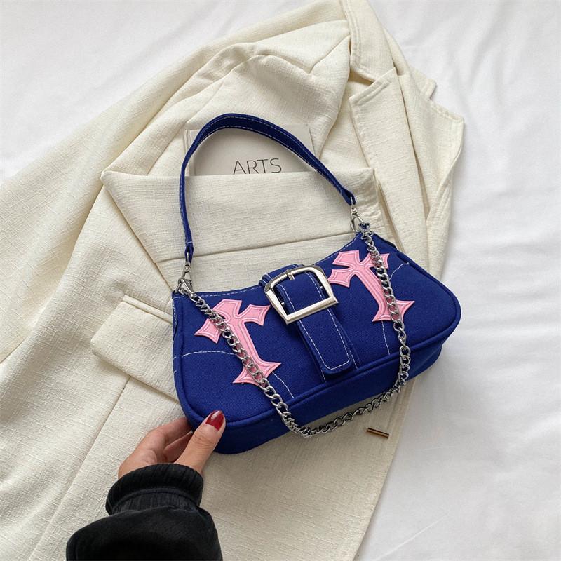 

Fashionable Fall 2023 Small Square Shoulder Bag For Women In Classic Black White And Blue синій