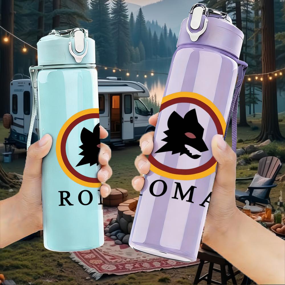 1PC Roma circular wolf head crest print 750ml colorful plastic sports water bottle leakproof pop up lid with straw for outdoor work home use