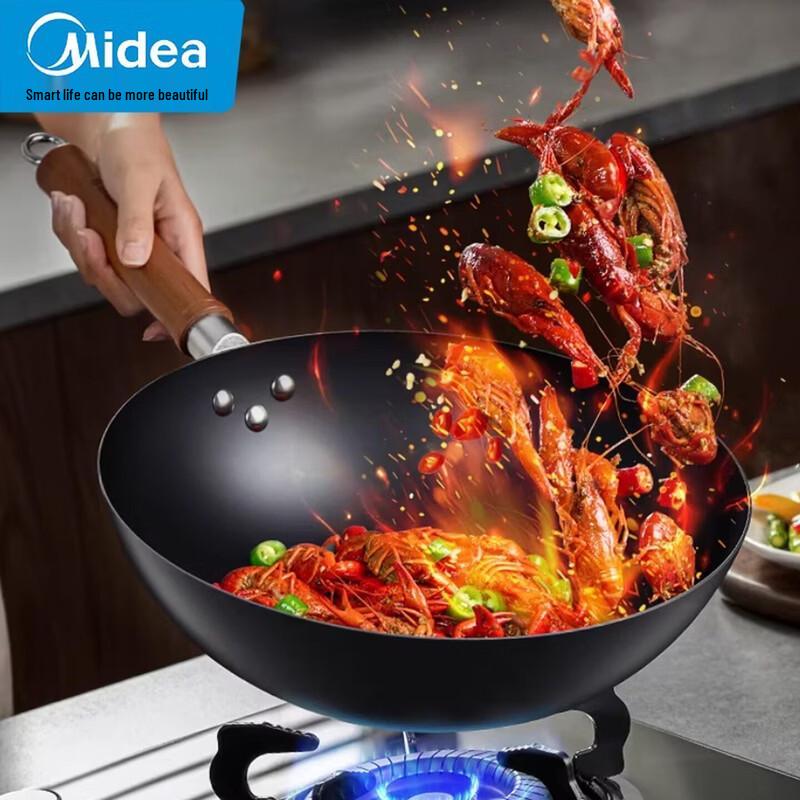 Midea Titanium Clad Non-Stick Wok