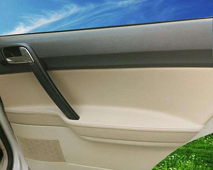 

Volkswagen Polo (02-11) Door Panel Leather & Handbrake Cover