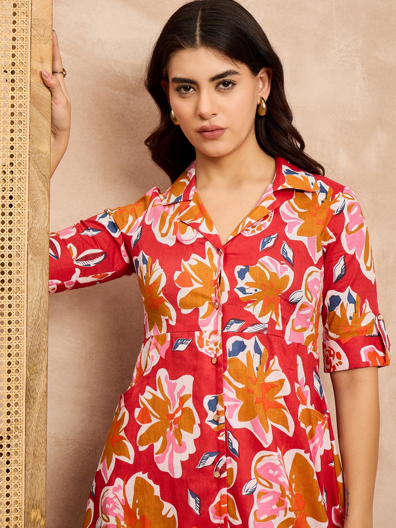 

Красное платье А-силуэта с цветочным принтом S красный