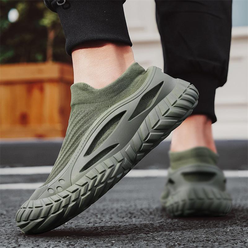 Men's shoes spring and summer breathable thin fly-woven socks shoes new outdoor leisure thick-soled one-pedal sports shoes men