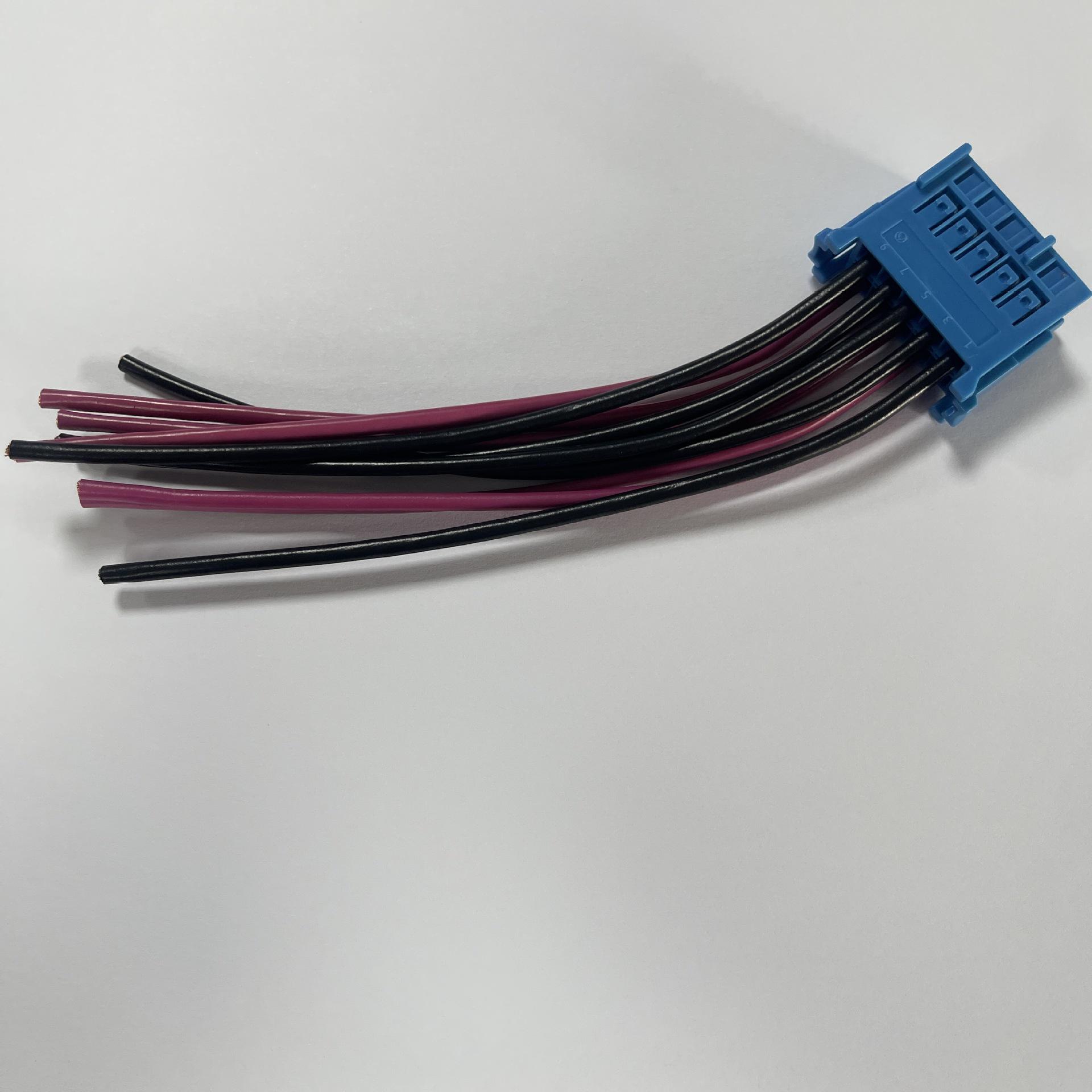 

BMW E90/E92/3 Series 318/320/328/335/520i Oil Pump Module Connector with Copper Wire 772353