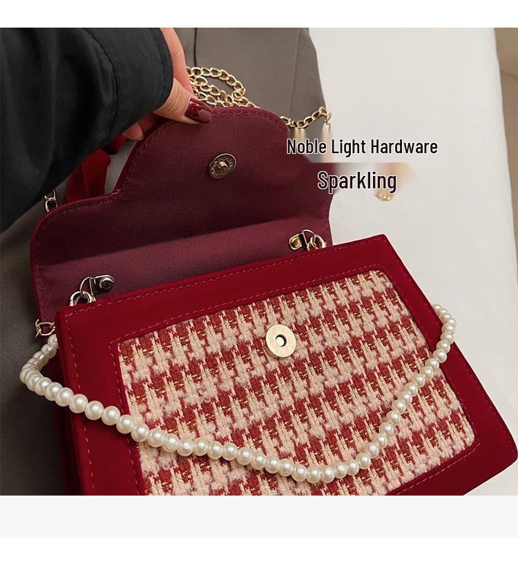 Women's Luxury Red Bridal Handbag - Bridesmaid & Bride Wedding Clutch