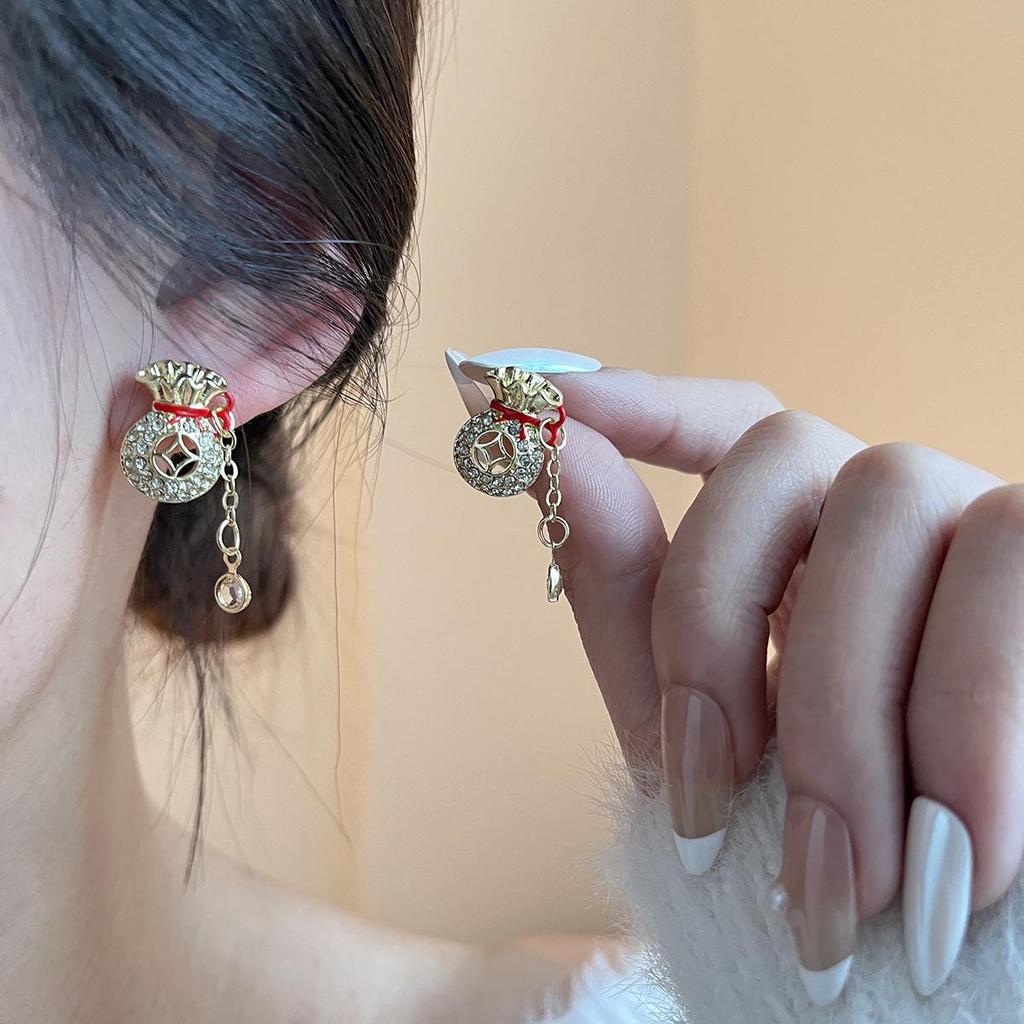 Silver Needle Tassel Earrings: Elegant Chinese-Style, High-End Fashion with Sweet Personality Design