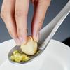 Ingrediensrivjernskje i rustfritt stål, 1 stk manuell hvitløkspresse, uoppladet kjøkkenredskap for puréing av hvitløk og ingefær - Slitesterkt kjøkkenutstyrstilbehør