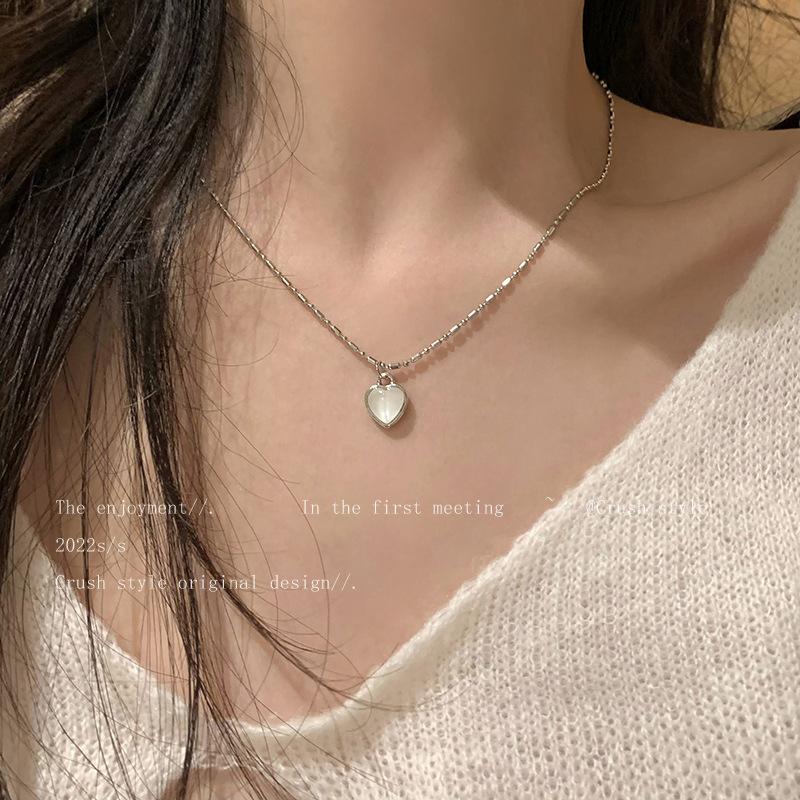 New Chinese Zen Ethnic Style Butterfly Necklace Women'S High Sense Retro Collarbone Chain Sweater Chain Accessories