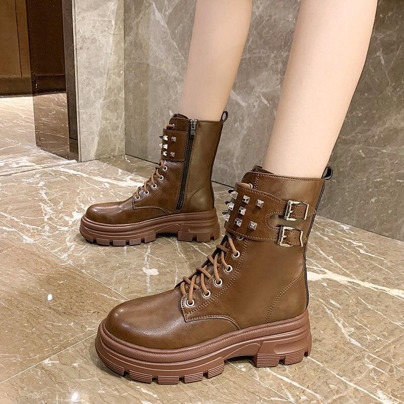 thick heel ankle boots