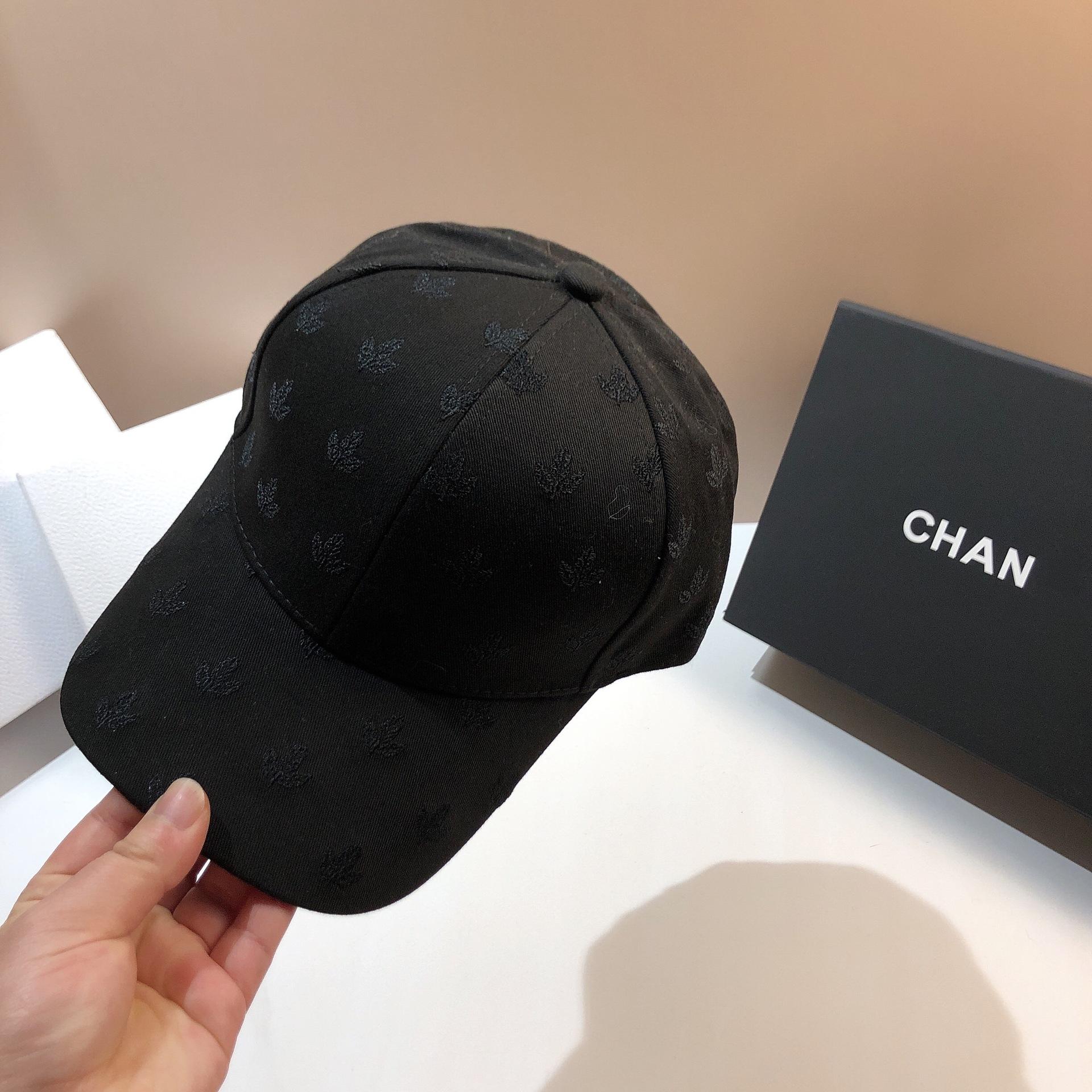 

Вишита кепка з кленовим листом Весна та Літо Зручна Бавовняна Жорсткий Верх Спортивна Молодіжна Повсякденна Вулична Бейсболка Adjustable чорний