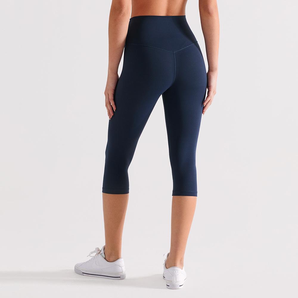Naked Feeling Yoga Pants: No Crotch Bite, Moisture-Wicking, High Elasticity, Women's 7/8 Length, Perfect for Running and Cycling Fitness.