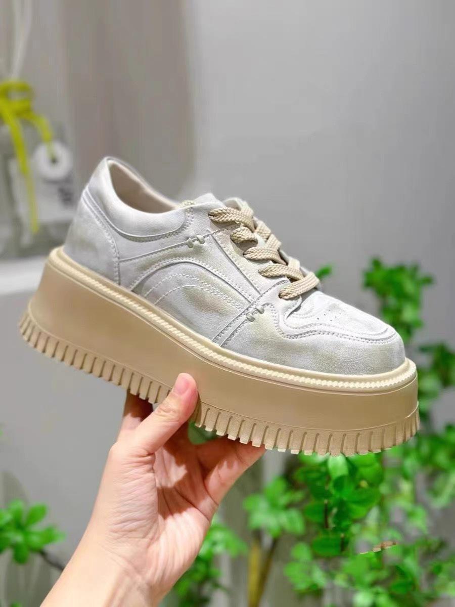

Leather thick-soled heightening Hong Kong style little white shoes women s 2025 summer and autumn new versatile skirt muffin shoes super fire boa 40 золотой