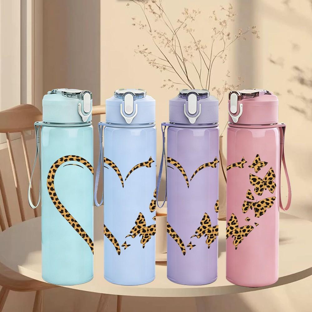 1PC Leopard Print Outline Heart 750ml Color Plastic Sports Water Bottle Leakproof Flip Straw Lid Suitable for Sports Office Home Use